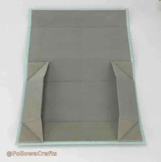Magnetisches, faltbares Brillenetui mit Mikrofaserfutter